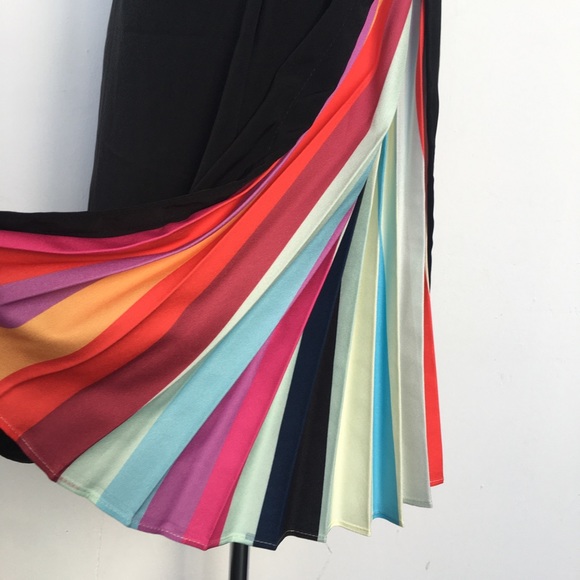 Vintage Pleated Dress - Picture 3 of 5